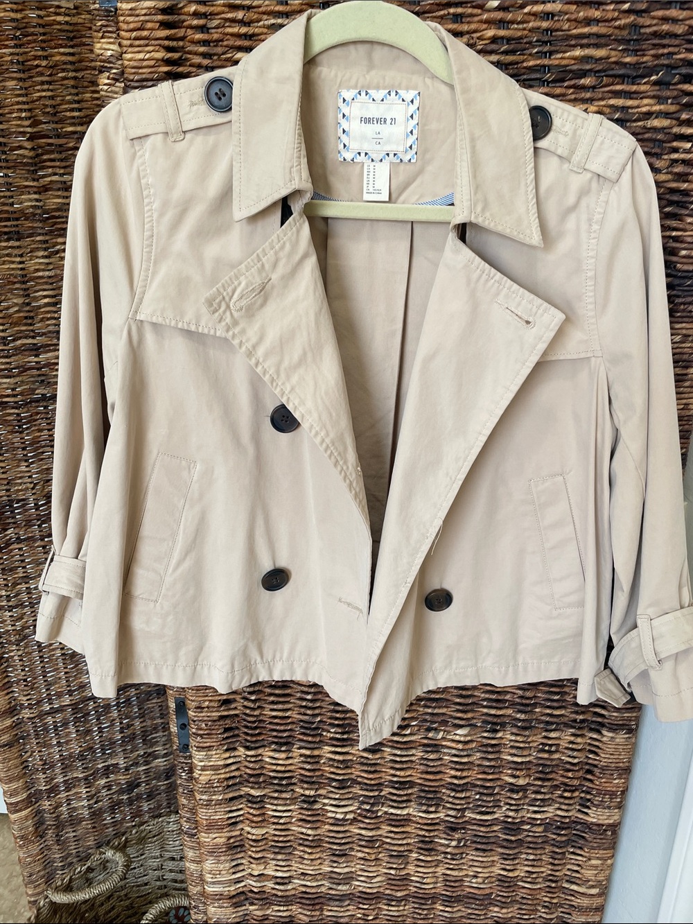 Forever 21 Beige Cropped Trench Jacket